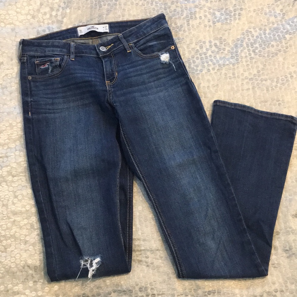 Hollister bootcut jeans (distressed, size 5 L,27”)